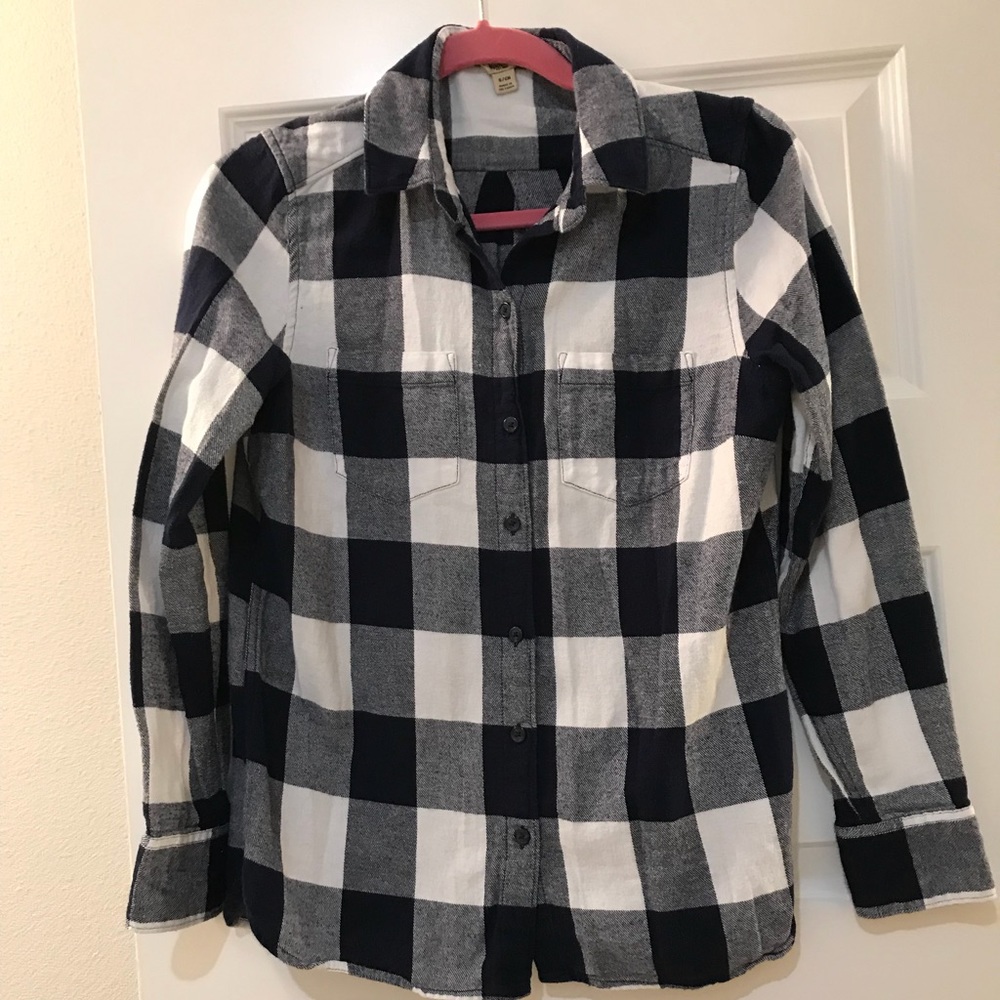 Woolrich Navy and White Plaid Button Up Flannel